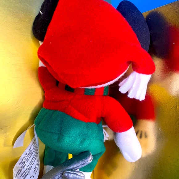 DISNEY STORE EXCLUSIVE 1990’s CHRISTMAS HOLIDAY SKI MICKEY BEAN BAG PLUSH w/TAG - Picture 9 of 13